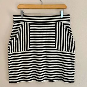 Dakini striped skirt Size Medium